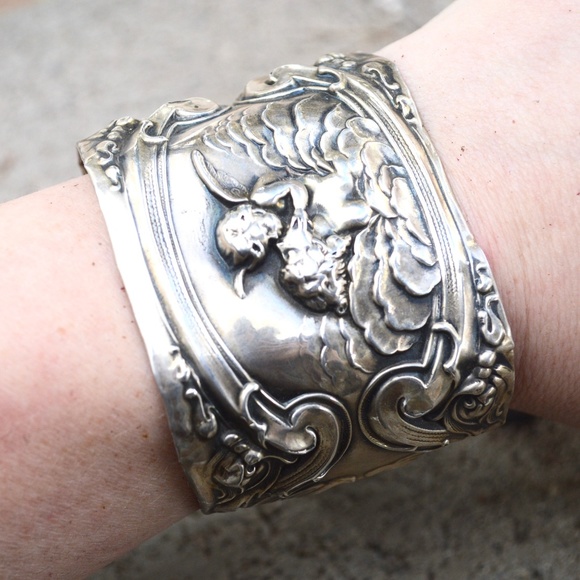 Antique Obsessions Jewelry - Antique Cherub Angel Sterling Silver Cuff Bracelet
